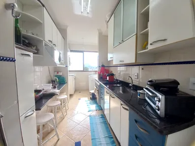 Apartamento com 3 Quartos para alugar, 140m² no Aracaú, Ubatuba