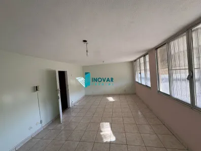 Kitnet para alugar, 40m² no Santa Rosa, Niterói