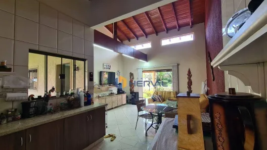 Casa de Condomínio com 3 Quartos à venda, 460m² no , Santo Inácio
