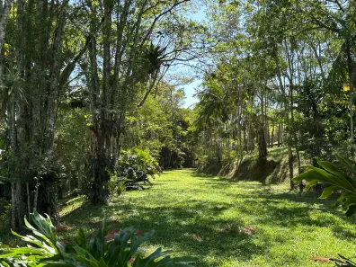 Fazenda / Sítio / Chácara com 4 Quartos à venda, 249m² no , Juquitiba