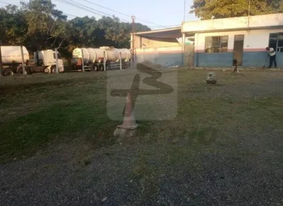 Galpão / Depósito / Armazém para venda ou aluguel, 1346m² no Loteamento Boa Vista, Barra Mansa