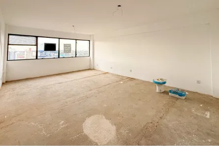 Conjunto Comercial / Sala à venda, 45m² no Centro, Canoas