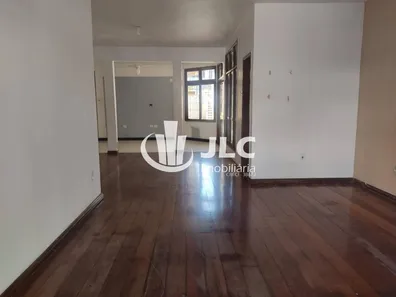 Casa com 3 Quartos à venda, 473m² no São José, Aracaju