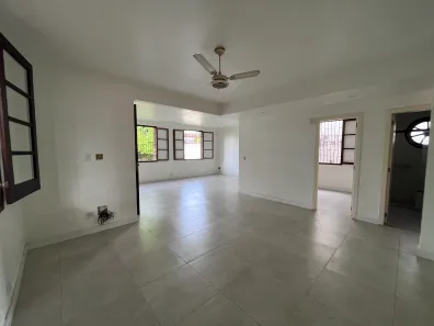 Apartamento com 3 Quartos para alugar, 159m² no Piratininga, Niterói