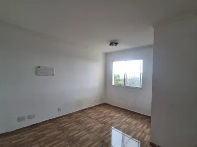 Apartamento com 2 Quartos para alugar, 44m² no Vila Santo Antônio do Portão, Cotia