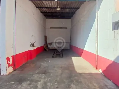 Loja / Salão / Ponto Comercial para alugar, 438m² no Centro, Itatiba