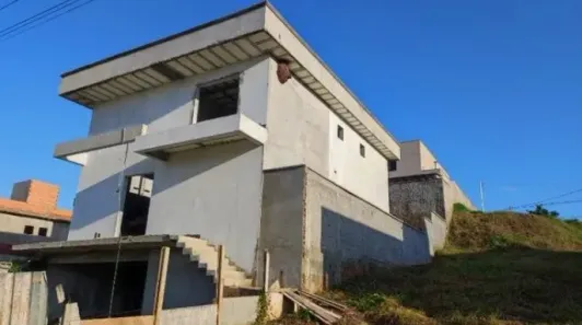 Casa com 3 Quartos à venda, 250m² no Jardins Porto, Senador Canedo