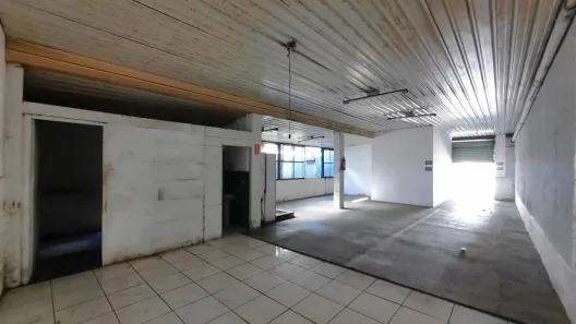 Galpão / Depósito / Armazém para alugar, 170m² no São Vitor, Americana