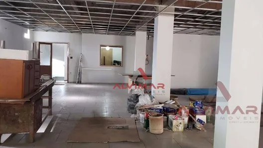 Conjunto Comercial / Sala para alugar, 198m² no Retiro, Volta Redonda