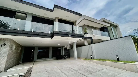 Casa de Condomínio com 5 Quartos para venda ou aluguel, 400m² no Jardim Acapulco, Guarujá