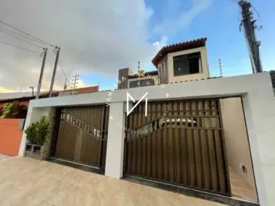 Casa com 6 Quartos à venda, 400m² no Jabotiana, Aracaju