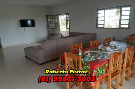 Casa de Condomínio com 4 Quartos à venda, 1000m² no Centro, Alexânia
