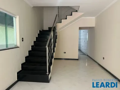 Casa de Condomínio com 4 Quartos à venda, 240m² no Jardim Serra Dourada, Itaquaquecetuba