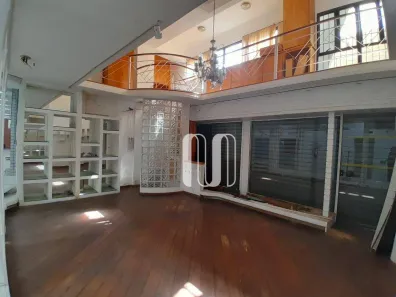 Loja / Salão / Ponto Comercial para alugar, 30m² no Centro, Macaé
