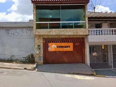 Sobrado com 3 Quartos à venda, 181m² no Vila Correa, Ferraz de Vasconcelos