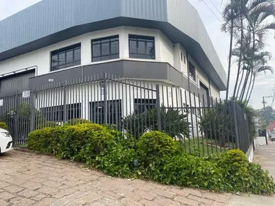 Galpão / Depósito / Armazém à venda, 600m² no Jardim Lago Azul, Louveira