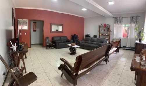 Casa com 4 Quartos à venda, 300m² no Região dos Lagos, Brasília