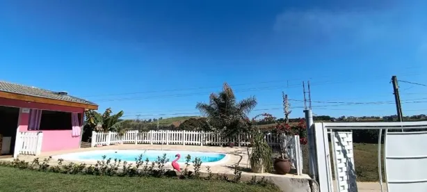 Fazenda / Sítio / Chácara com 2 Quartos à venda, 100m² no Caçapava Velha, Caçapava