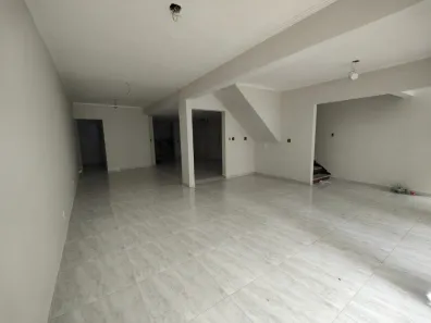 Prédio Inteiro para alugar, 200m² no Centro, Santo André
