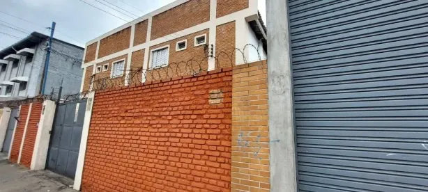 Galpão / Depósito / Armazém para alugar, 250m² no Vila Endres, Guarulhos