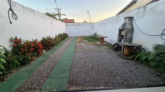 Casa com 3 Quartos à venda, 200m² no Jaçanaú, Maracanaú