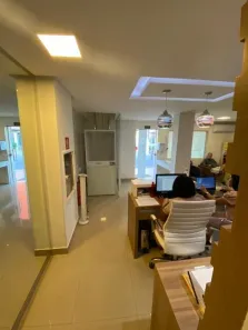 Prédio Inteiro à venda, 500m² no Centro, Macaé