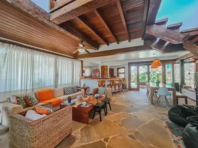 Casa de Condomínio com 4 Quartos para alugar, 151m² no Manguinhos, Armação dos Búzios