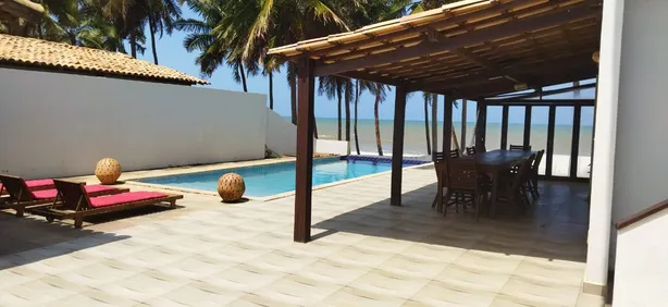 Casa com 5 Quartos para alugar, 500m² no , Conde