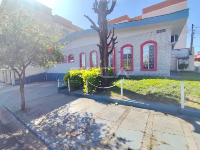 Prédio Inteiro com 3 Quartos para alugar, 299m² no Cidade Jardim, São Carlos