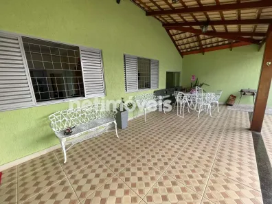 Casa com 3 Quartos à venda, 115m² no Centro, Florestal