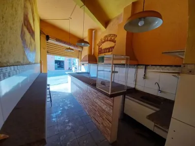Conjunto Comercial / Sala para alugar, 30m² no Jardim dos Ipês, Itaquaquecetuba