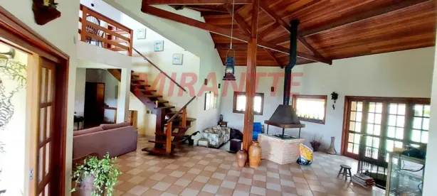 Fazenda / Sítio / Chácara com 5 Quartos à venda, 3000m² no Jardim dos Ipes, Mairinque