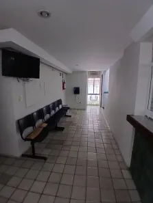 Casa Comercial com 9 Quartos para alugar, 400m² no Boa Vista, Recife
