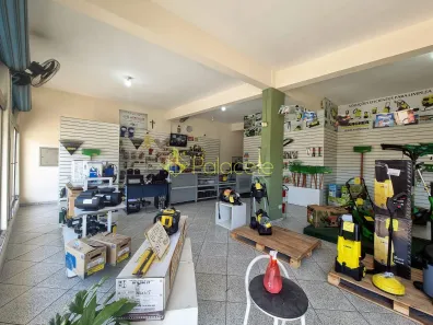 Prédio Inteiro para venda ou aluguel, 550m² no Chácara da Galega, Pindamonhangaba