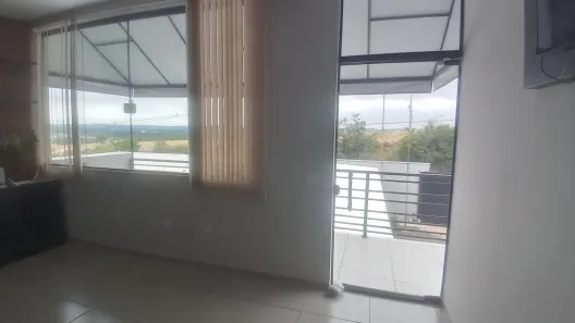 Galpão / Depósito / Armazém para venda ou aluguel, 500m² no Buru, Salto
