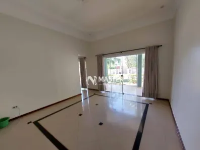 Fazenda / Sítio / Chácara com 4 Quartos para venda ou aluguel, 400m² no Sítios de Recreio Santa Gertrudes, Marília