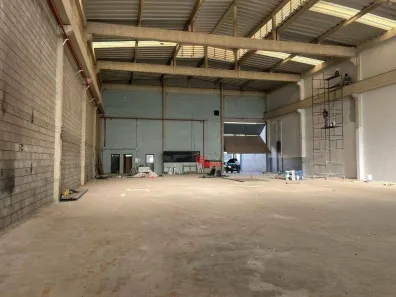 Loja / Salão / Ponto Comercial para venda ou aluguel, 860m² no Parque Industrial Bandeirantes, Santa Bárbara D'Oeste