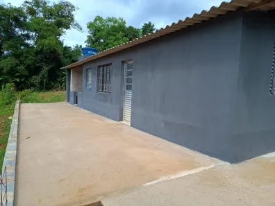 Fazenda / Sítio / Chácara com 3 Quartos à venda, 70m² no Ortizes, Piedade