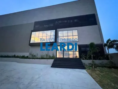 Galpão / Depósito / Armazém para alugar, 1700m² no Portão, Arujá