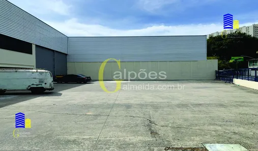 Galpão / Depósito / Armazém para alugar, 3082m² no Jardim Triângulo, Taboão da Serra