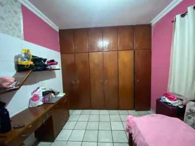 Casa com 3 Quartos à venda, 150m² no Vila Torres Galvão, Paulista