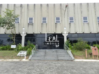 Galpão / Depósito / Armazém para venda ou aluguel, 3512m² no Parque das Rodovias, Lorena