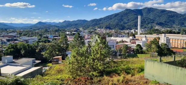 Terreno / Lote / Condomínio à venda, 1m² no Chico de Paulo, Jaraguá do Sul