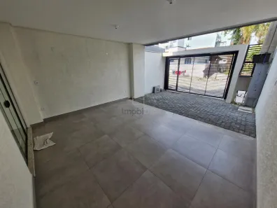 Sobrado com 3 Quartos à venda, 123m² no Itacolomi, Balneário Piçarras