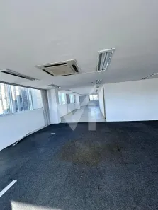 Conjunto Comercial / Sala para alugar, 400m² no Enseada do Suá, Vitória