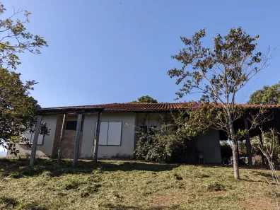 Fazenda / Sítio / Chácara com 3 Quartos à venda, 90000m² no maraporã, Cachoeiras de Macacu