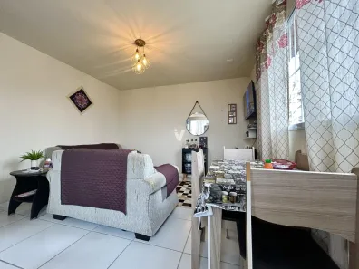 Casa com 2 Quartos à venda, 42m² no Tomazetti, Santa Maria