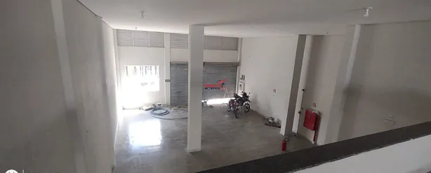Loja / Salão / Ponto Comercial à venda, 310m² no Santo Antônio, Viçosa