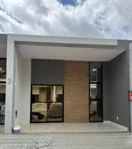 Casa com 3 Quartos à venda, 100m² no Luzardo Viana, Maracanaú