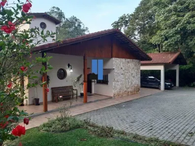Fazenda / Sítio / Chácara com 3 Quartos à venda, 3600m² no Chácaras Bartira, Embu das Artes